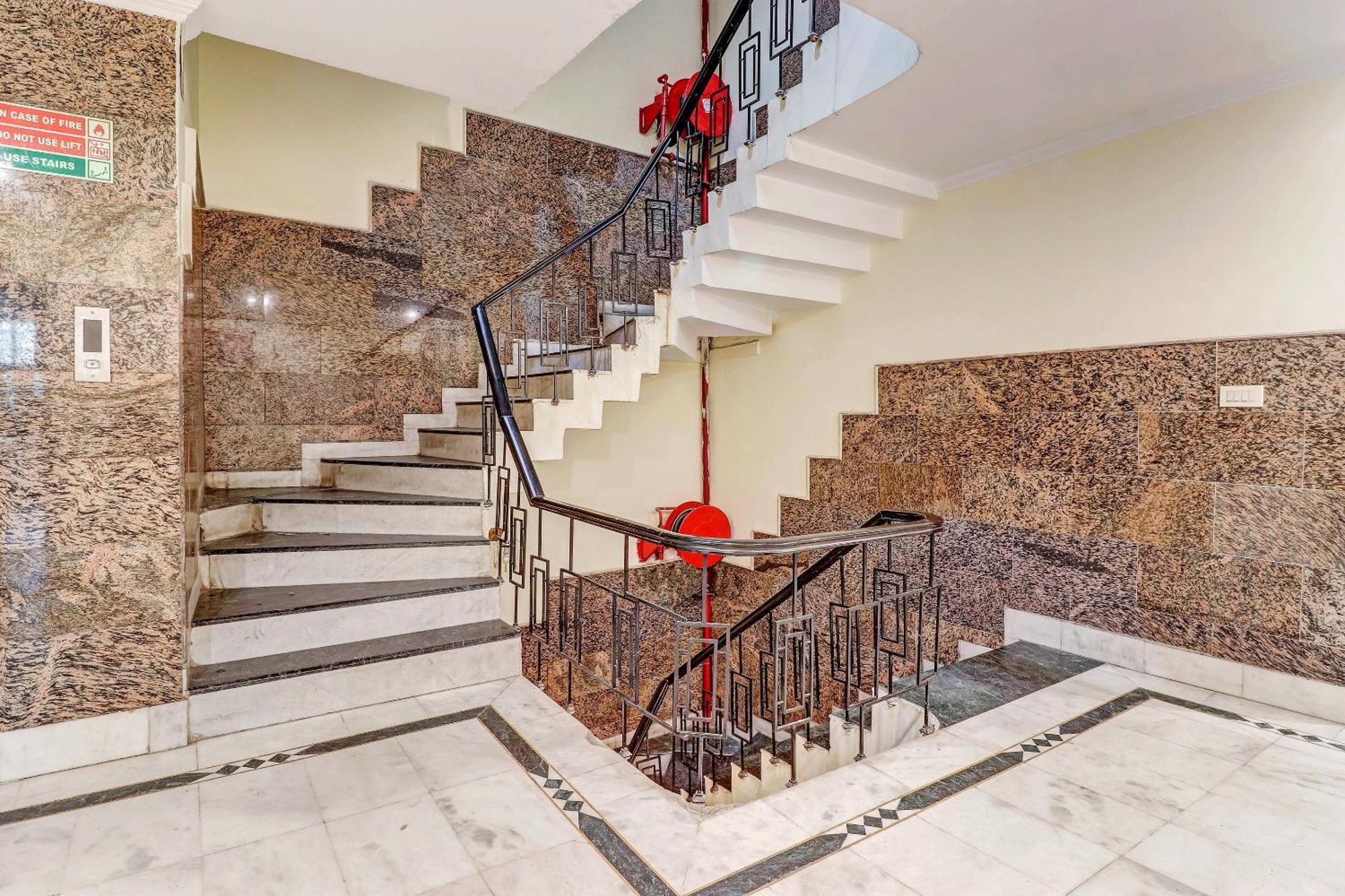 Hotel O Grand Central دلهي المظهر الخارجي الصورة