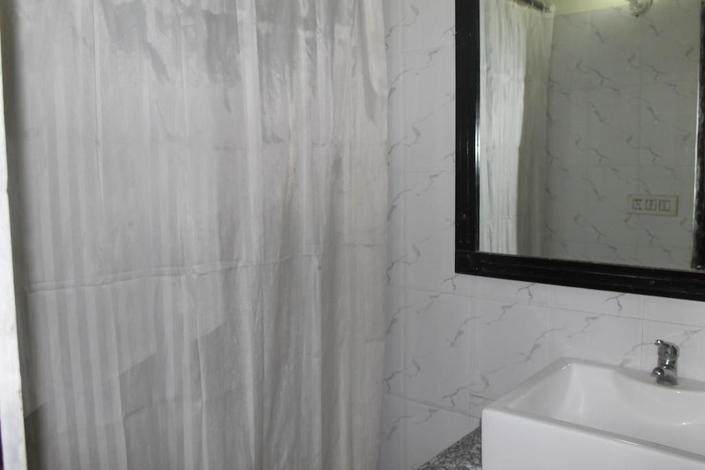 Hotel O Grand Central دلهي المظهر الخارجي الصورة