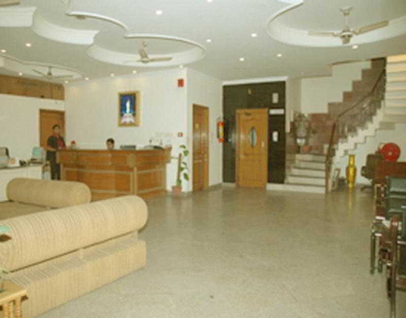 Hotel O Grand Central دلهي المظهر الخارجي الصورة